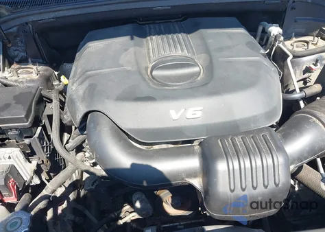 2014 Jeep Grand Cherokee Laredo z USA, uszkodzony, nr VIN 1C4RJFAGXEC429929